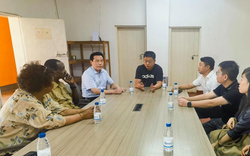 埃塞俄比亚前驻华大使特肖梅·托加一行莅临中阳赞比亚生态农业产业园参观考察